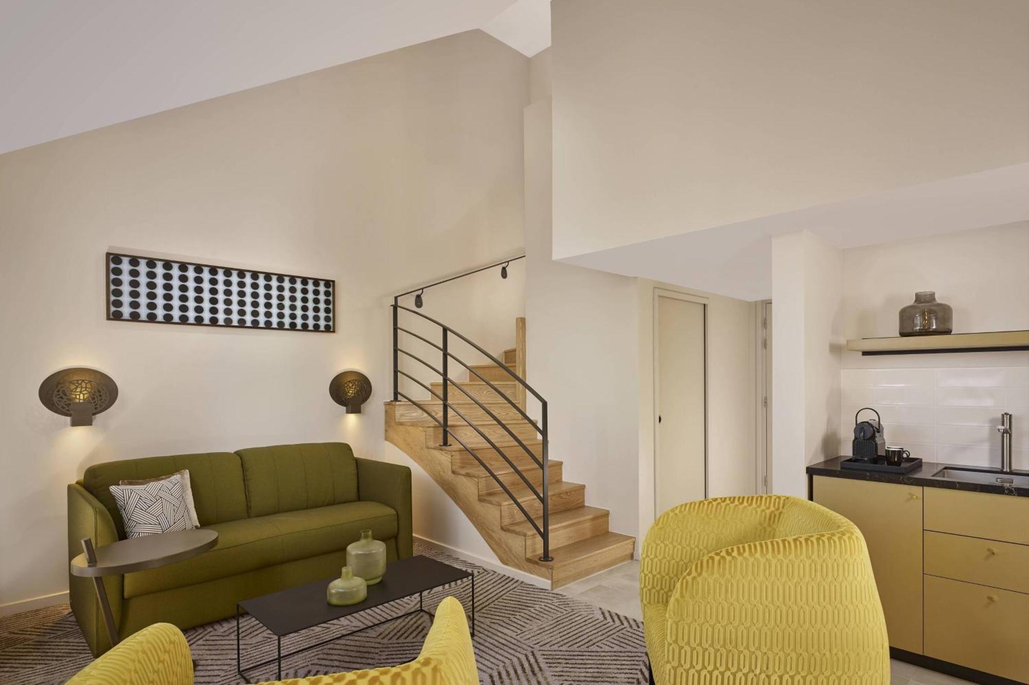 La Caserne Chanzy Hotel & Spa, Autograph Collection Reims Buitenkant foto A typical apartment